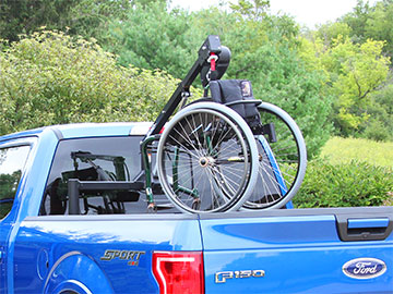 wheelchair crane for pickup